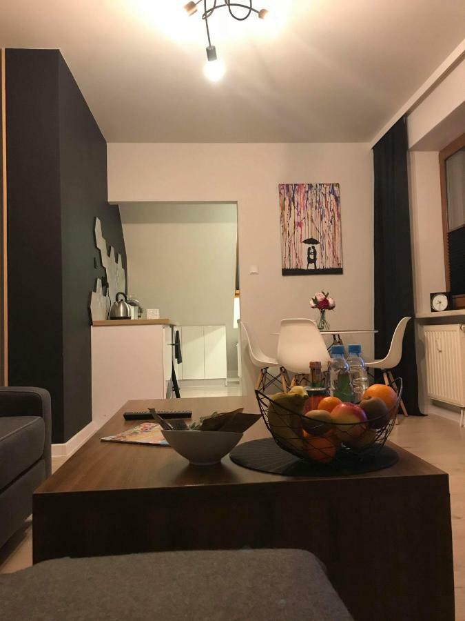 Black Rose Apartament Targi 3 Km, F-Ry Vat Kielce Extérieur photo