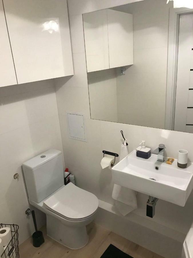 Black Rose Apartament Targi 3 Km, F-Ry Vat Kielce Extérieur photo